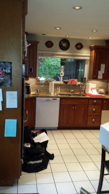 Kitchen 1 Before